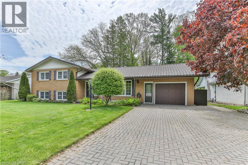 4 Highland Drive, Tillsonburg, Ontario  N4G 2E9 - Photo 2 - 40832054