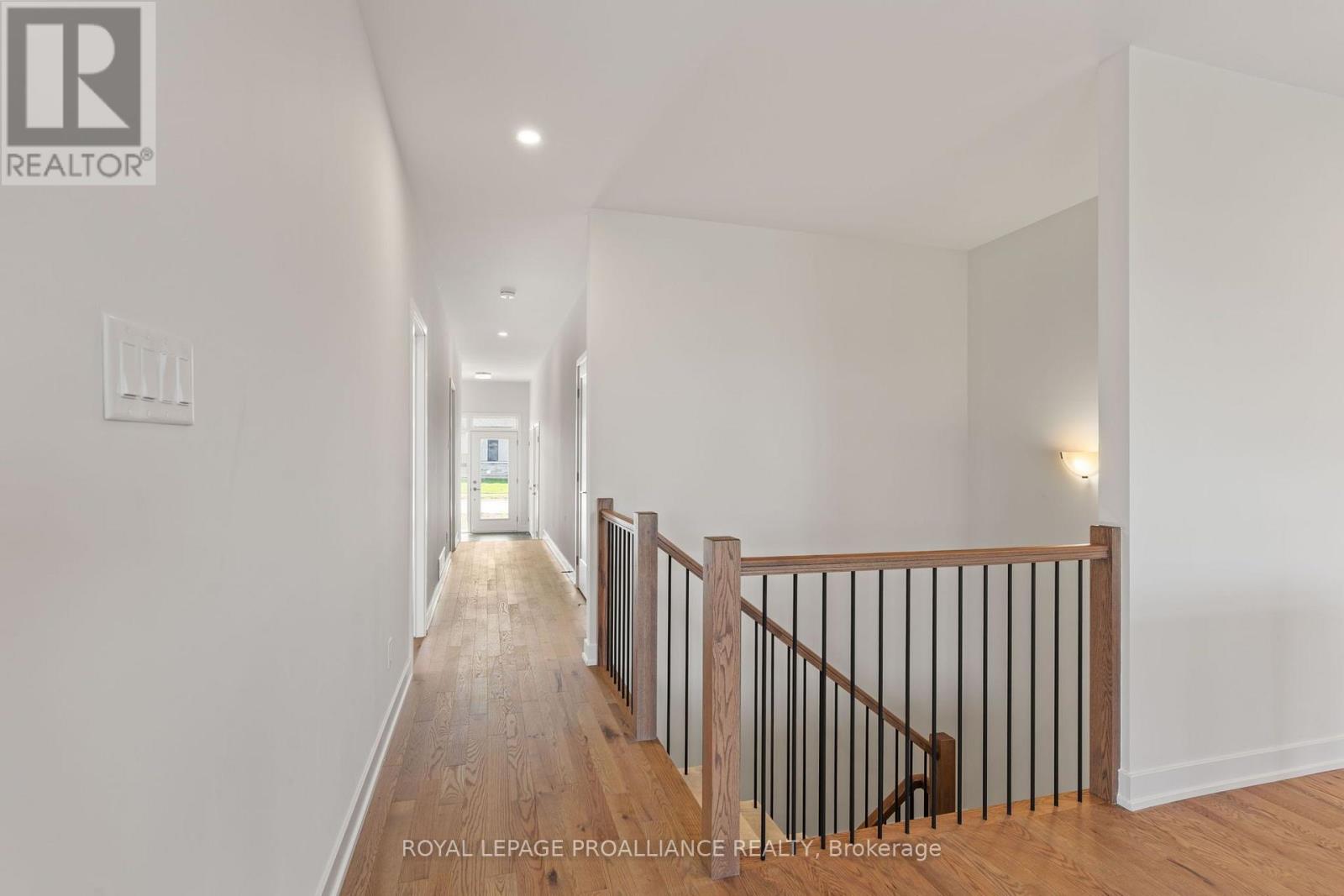 1086 Moore Street, Brockville, Ontario  K6V 0H2 - Photo 18 - X13656132