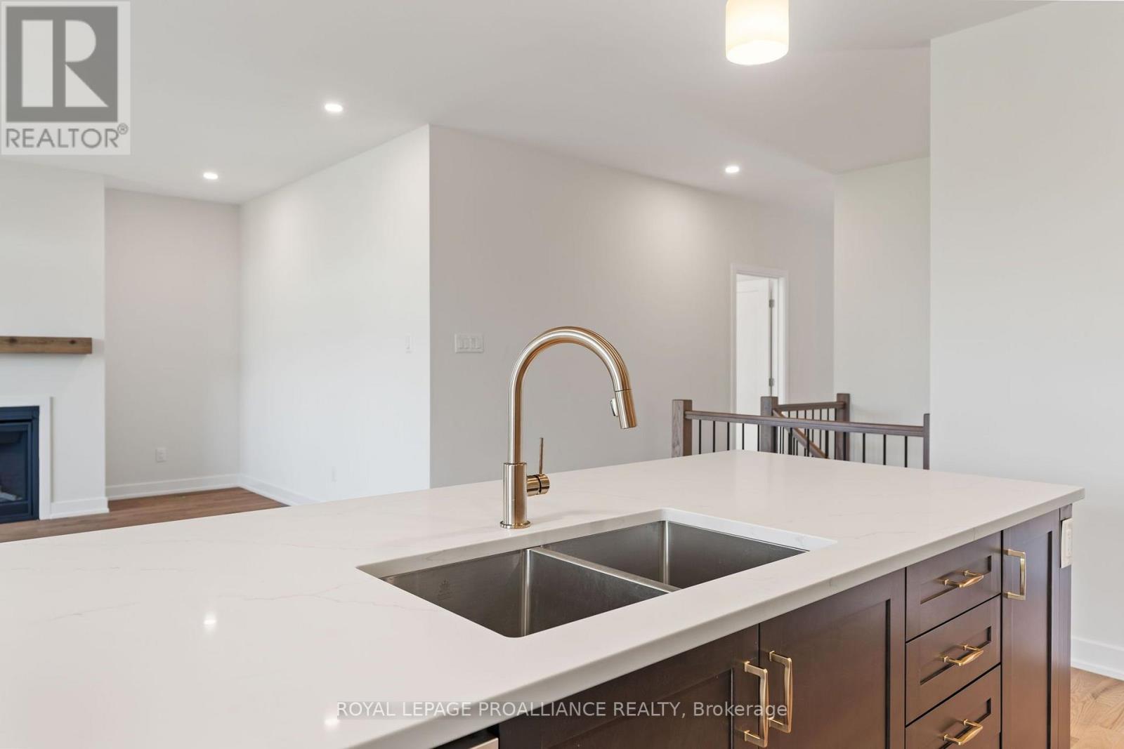 1086 Moore Street, Brockville, Ontario  K6V 0H2 - Photo 29 - X13656132