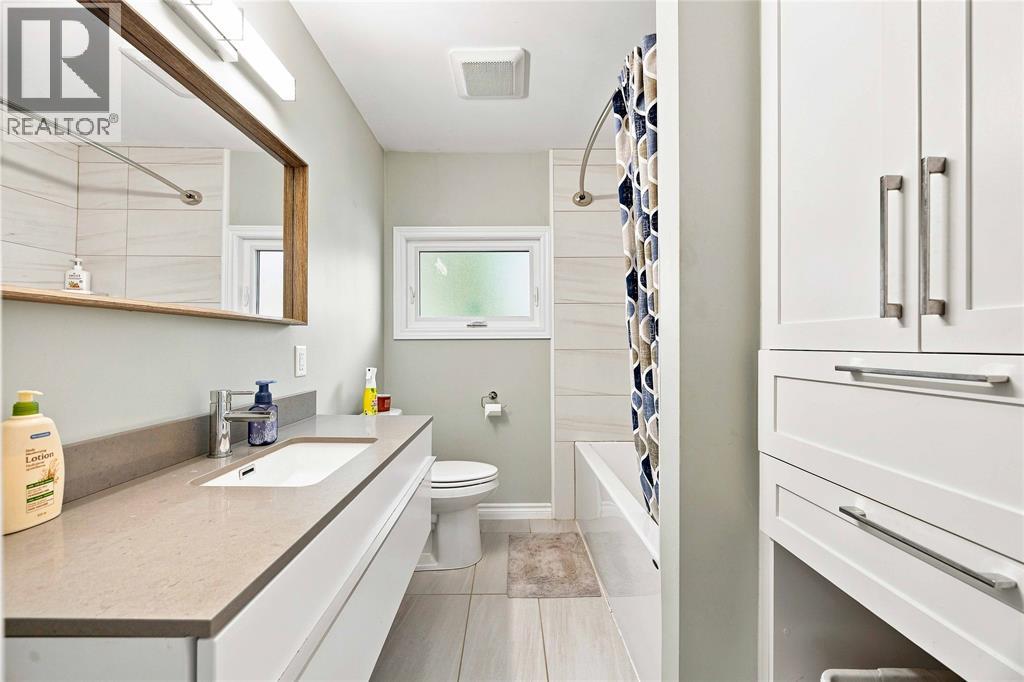 887 Mccaw Street, Sarnia, Ontario  N7V 2X4 - Photo 20 - 26019272
