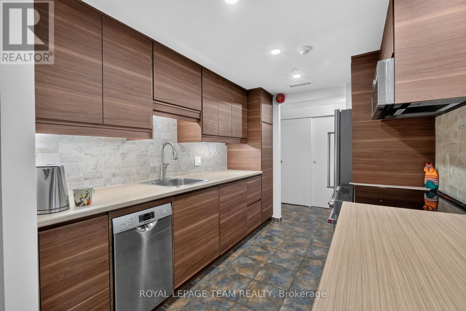 302 - 317 Metcalfe Street W, Ottawa, Ontario  K2P 1S3 - Photo 17 - X13656162