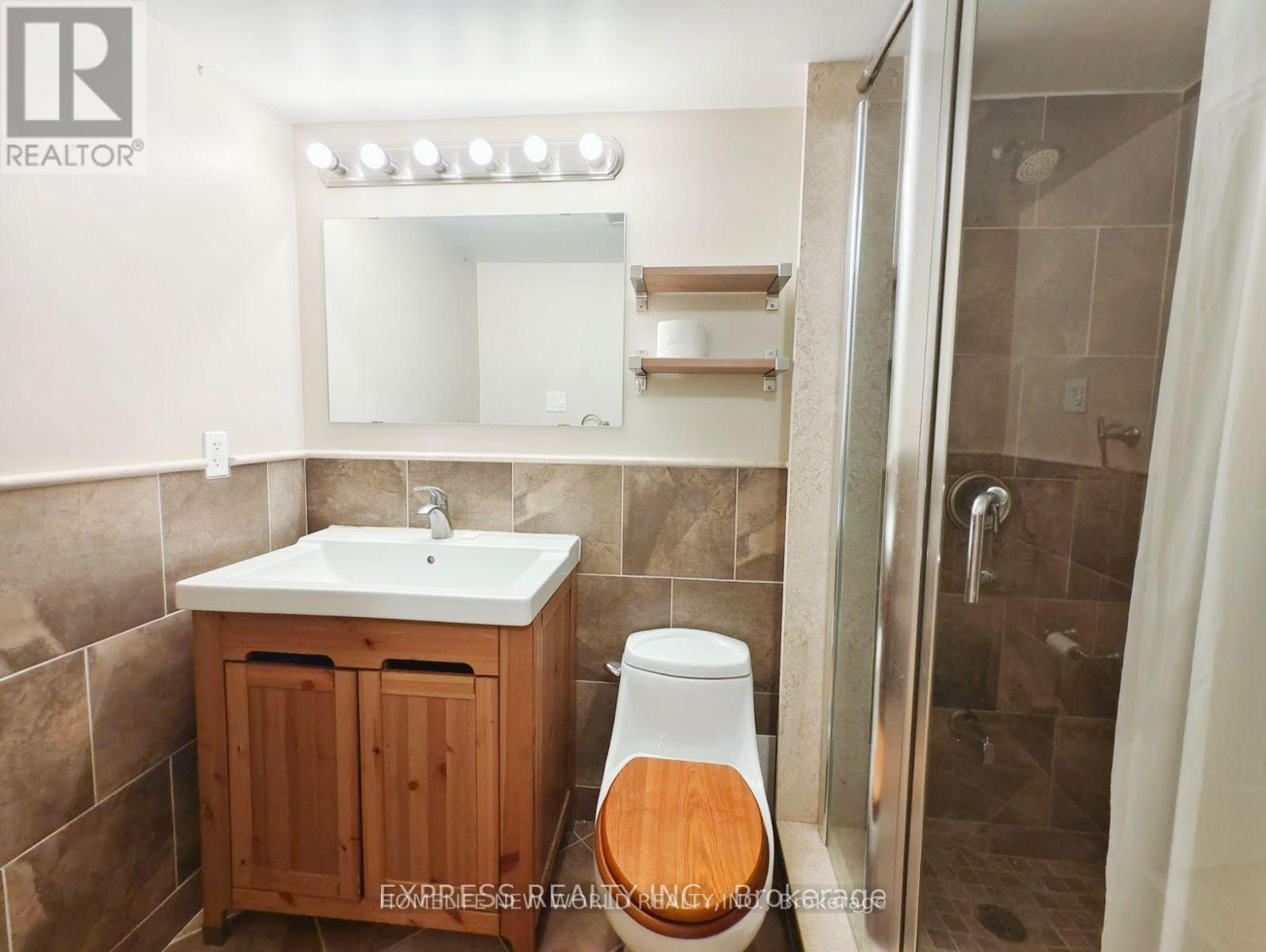 604 - 55 Centre Avenue, Toronto, Ontario M5G 2H5 - Photo 6 - C13656098