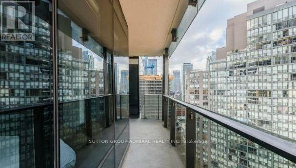 1605 - 5 St Joseph Street, Toronto, Ontario  M4Y 0B6 - Photo 6 - C13656128