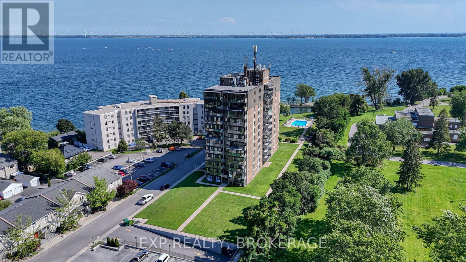 202 - 2 Mowat Avenue, Kingston, Ontario  K7M 1K1 - Photo 1 - X13656154