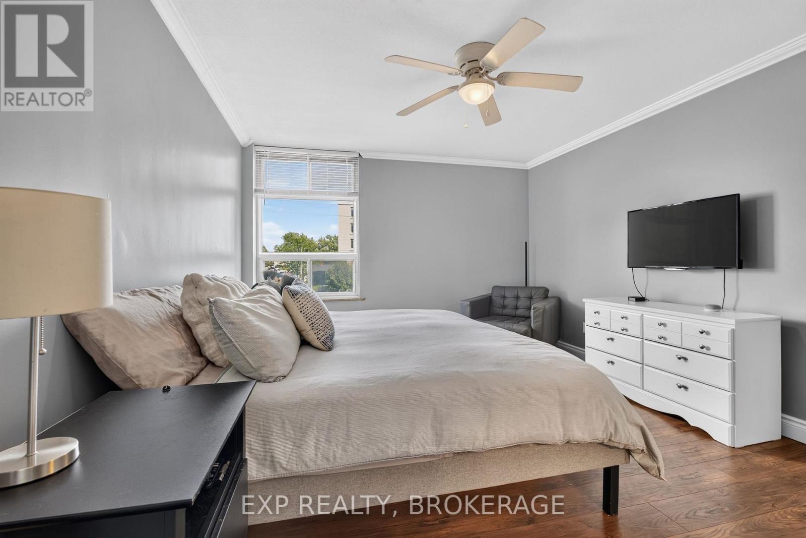 202 - 2 Mowat Avenue, Kingston, Ontario  K7M 1K1 - Photo 17 - X13656154