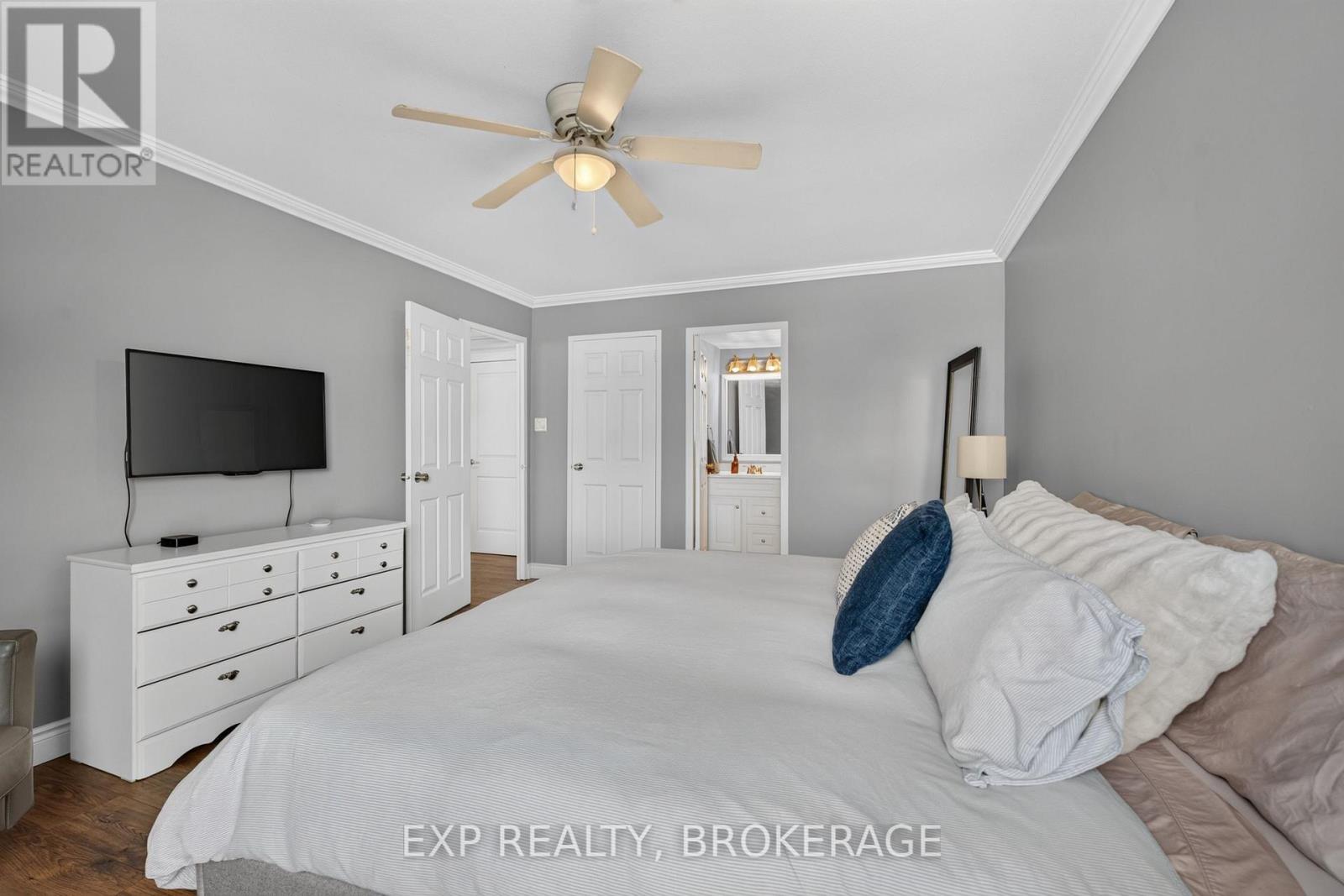 202 - 2 Mowat Avenue, Kingston, Ontario  K7M 1K1 - Photo 18 - X13656154