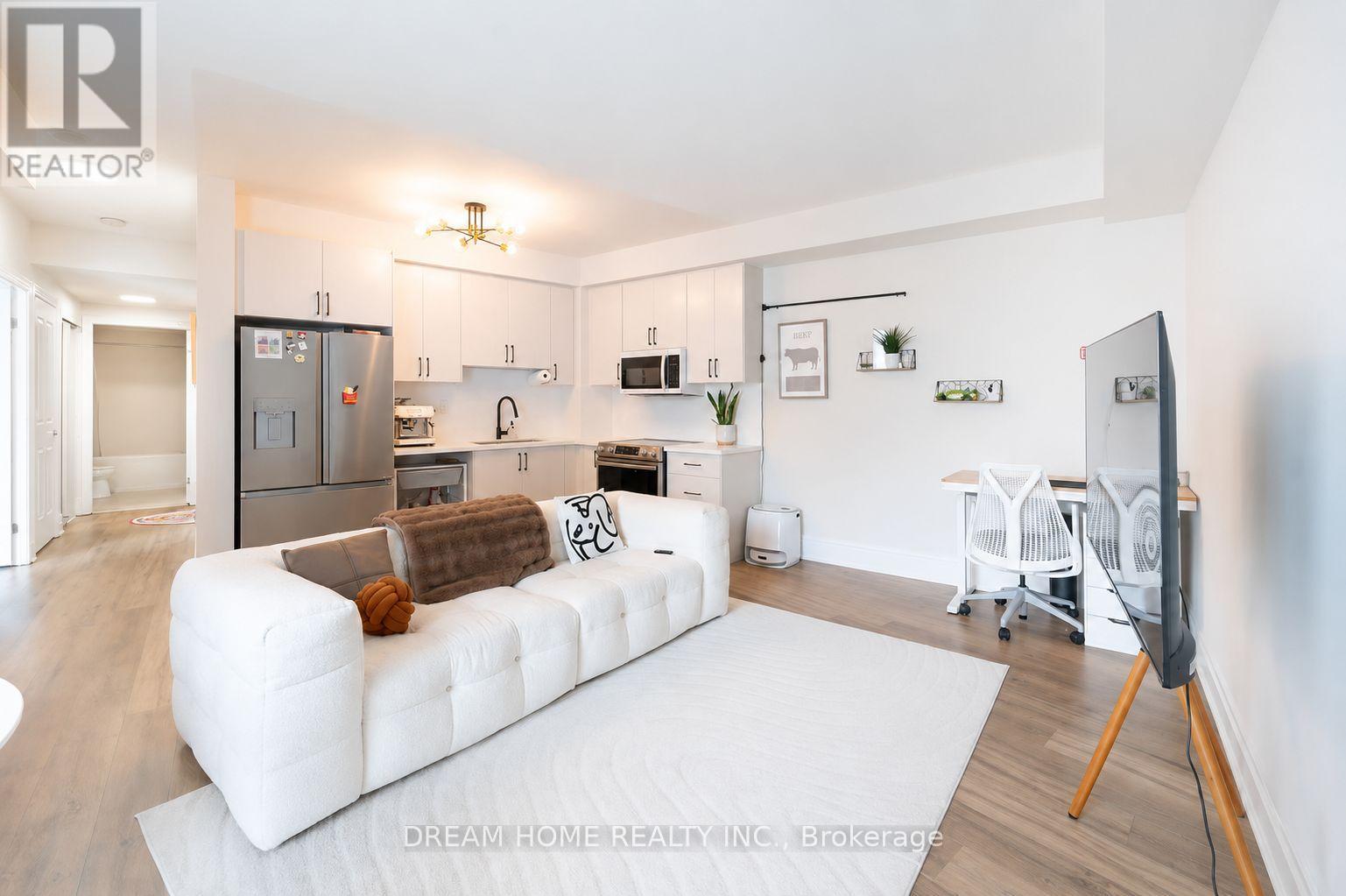 216 - 151 UPPER DUKE CRESCENT, Markham, Ontario