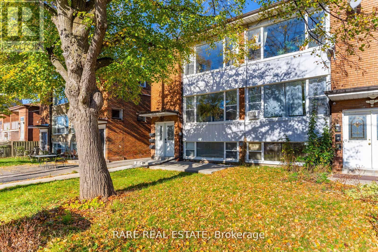 1 - 352 Hopewell Avenue, Toronto, Ontario  M6E 2S2 - Photo 7 - W13656110