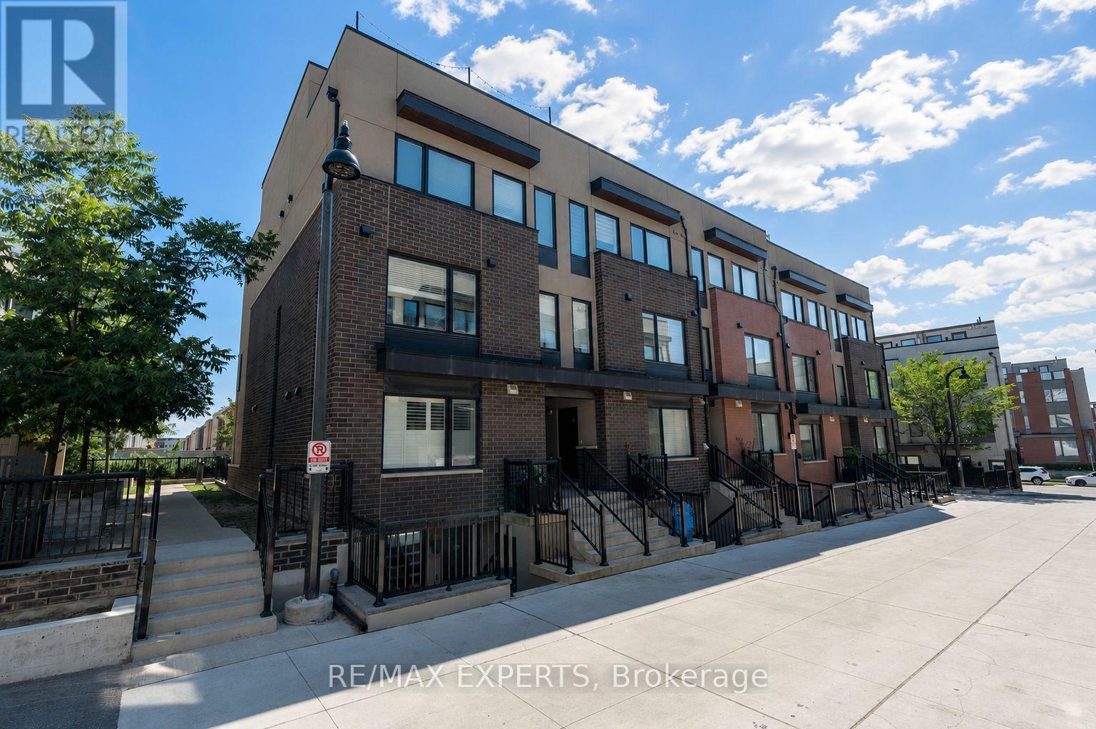 1 - 142 WILLIAM DUNCAN ROAD, Toronto, Ontario