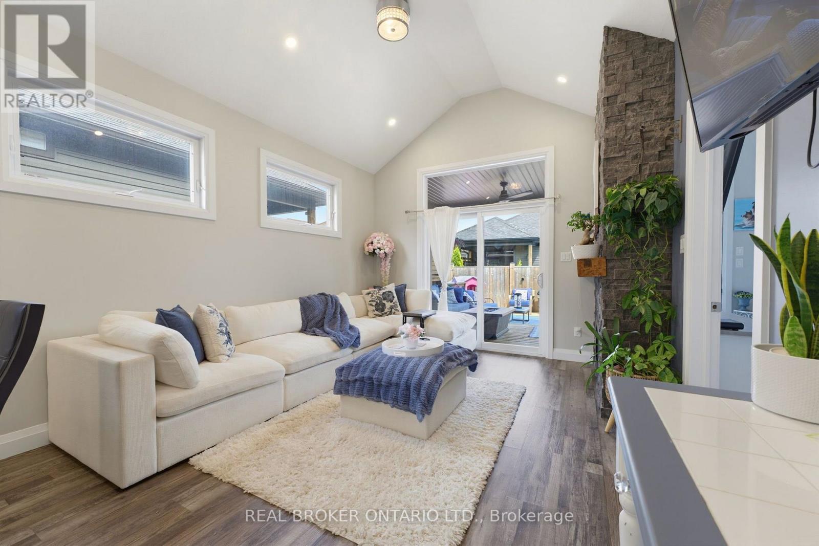 98 Woodberry Crescent, Woolwich, Ontario  N3B 3L1 - Photo 10 - X13656144