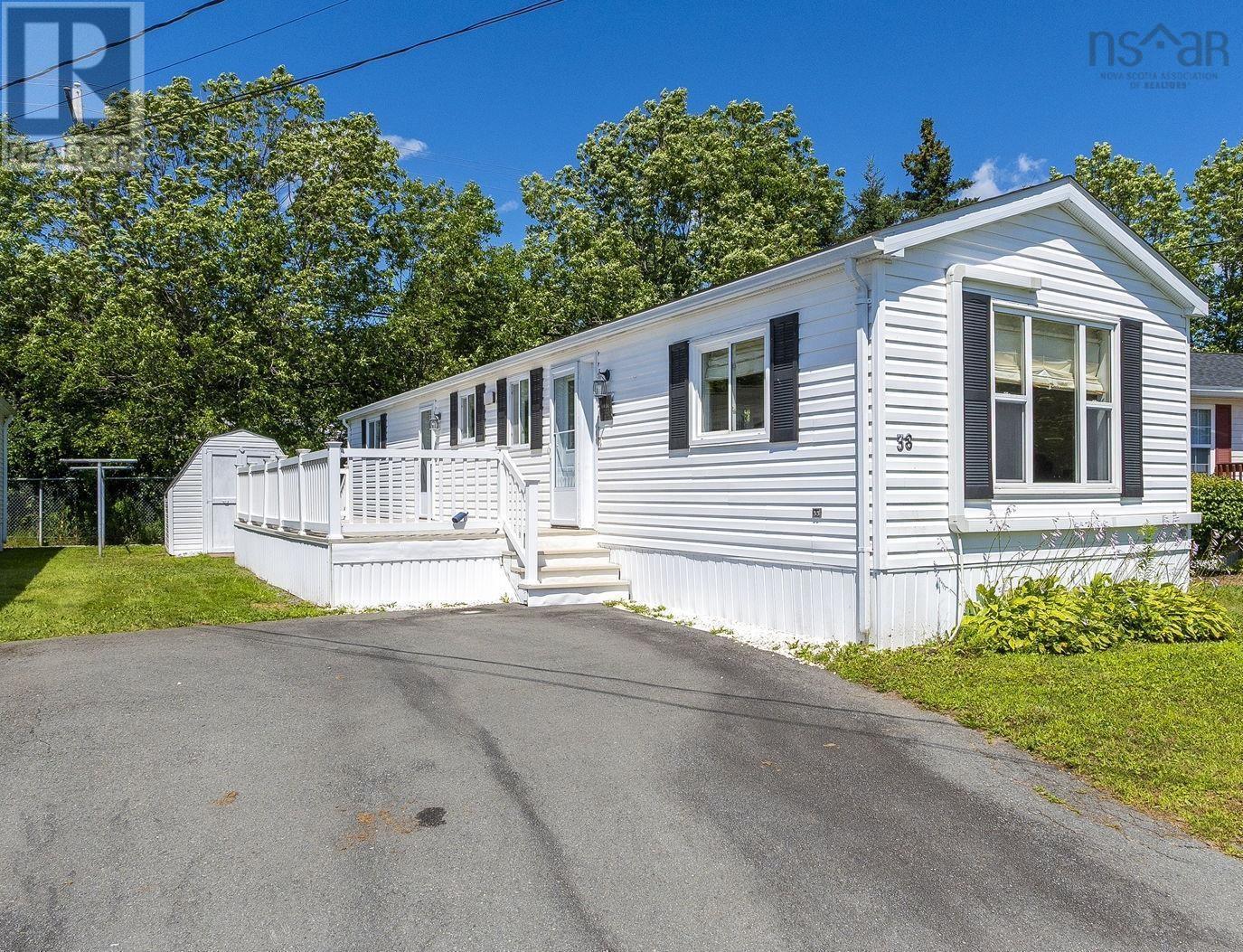 38 That Street, Porters Lake, Nova Scotia