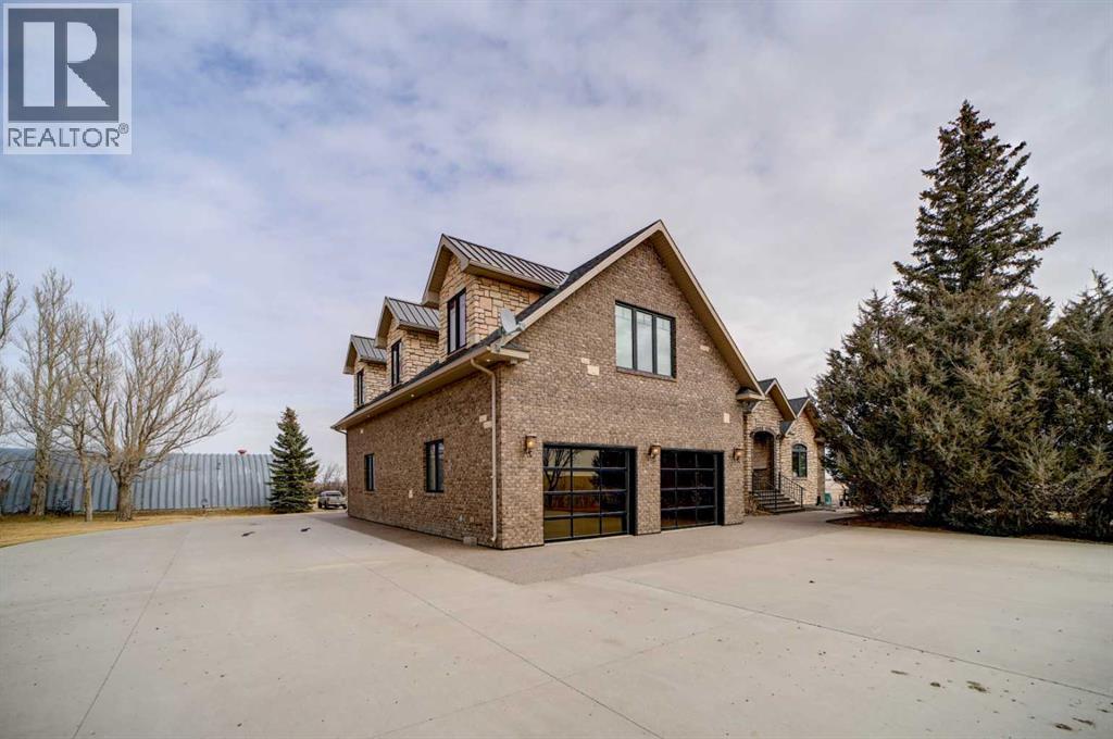 224010 Twp Rd 9-2, Rural Lethbridge County, Alberta  T0L 0V1 - Photo 5 - A2298655