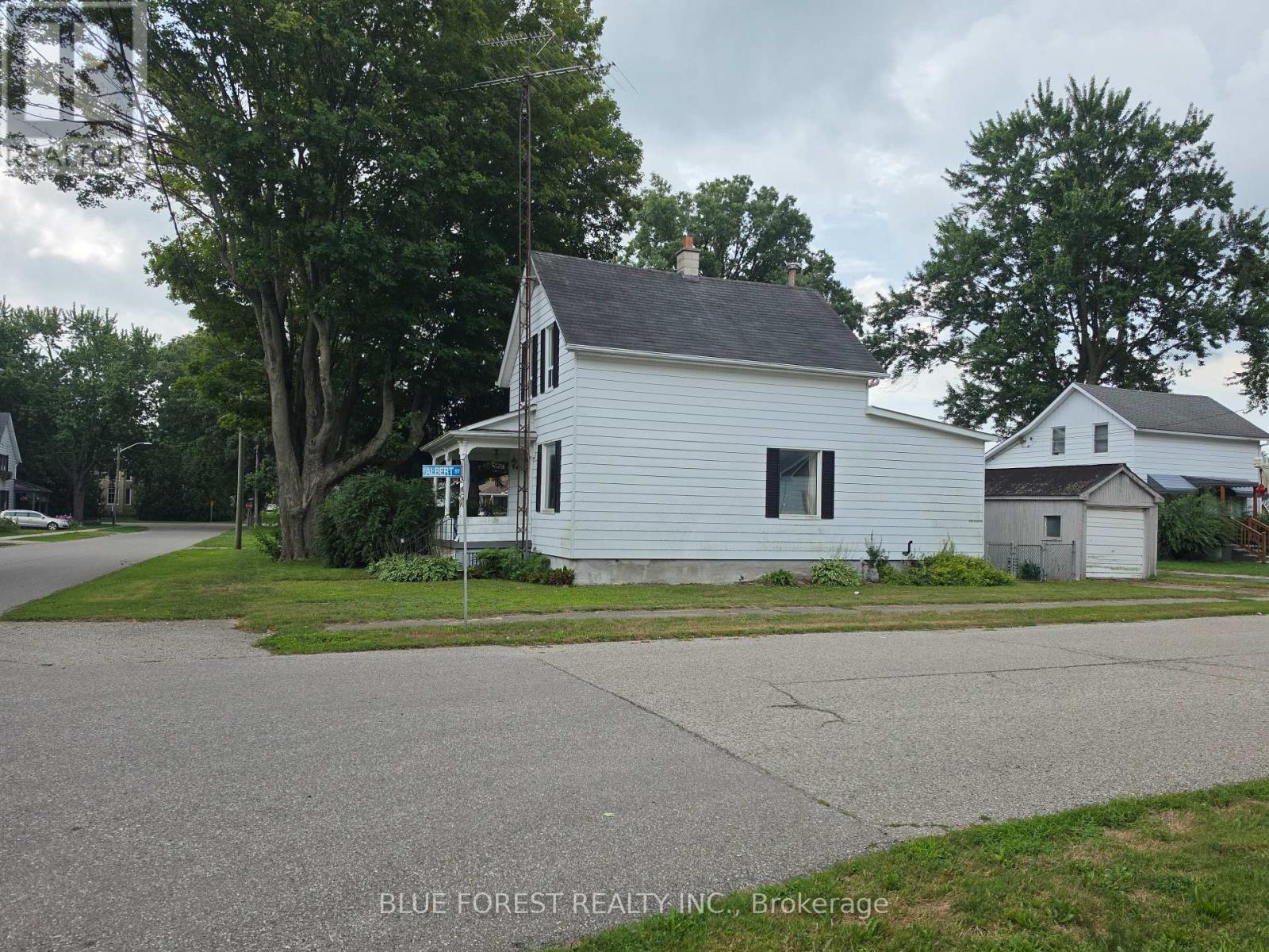 248 Ridout Street, West Elgin, Ontario  N0L 2C0 - Photo 8 - X13656182