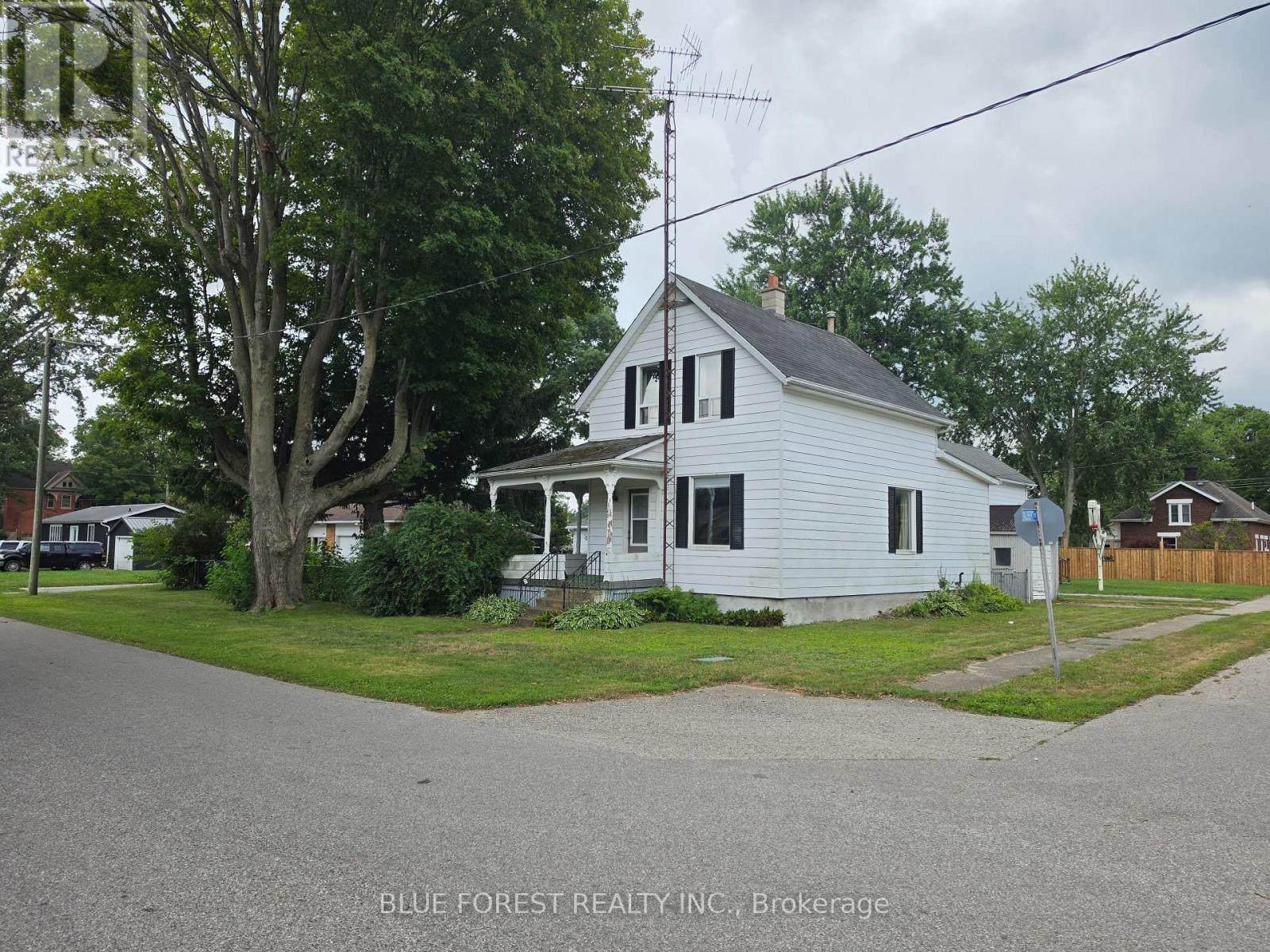 248 Ridout Street, West Elgin, Ontario  N0L 2C0 - Photo 9 - X13656182