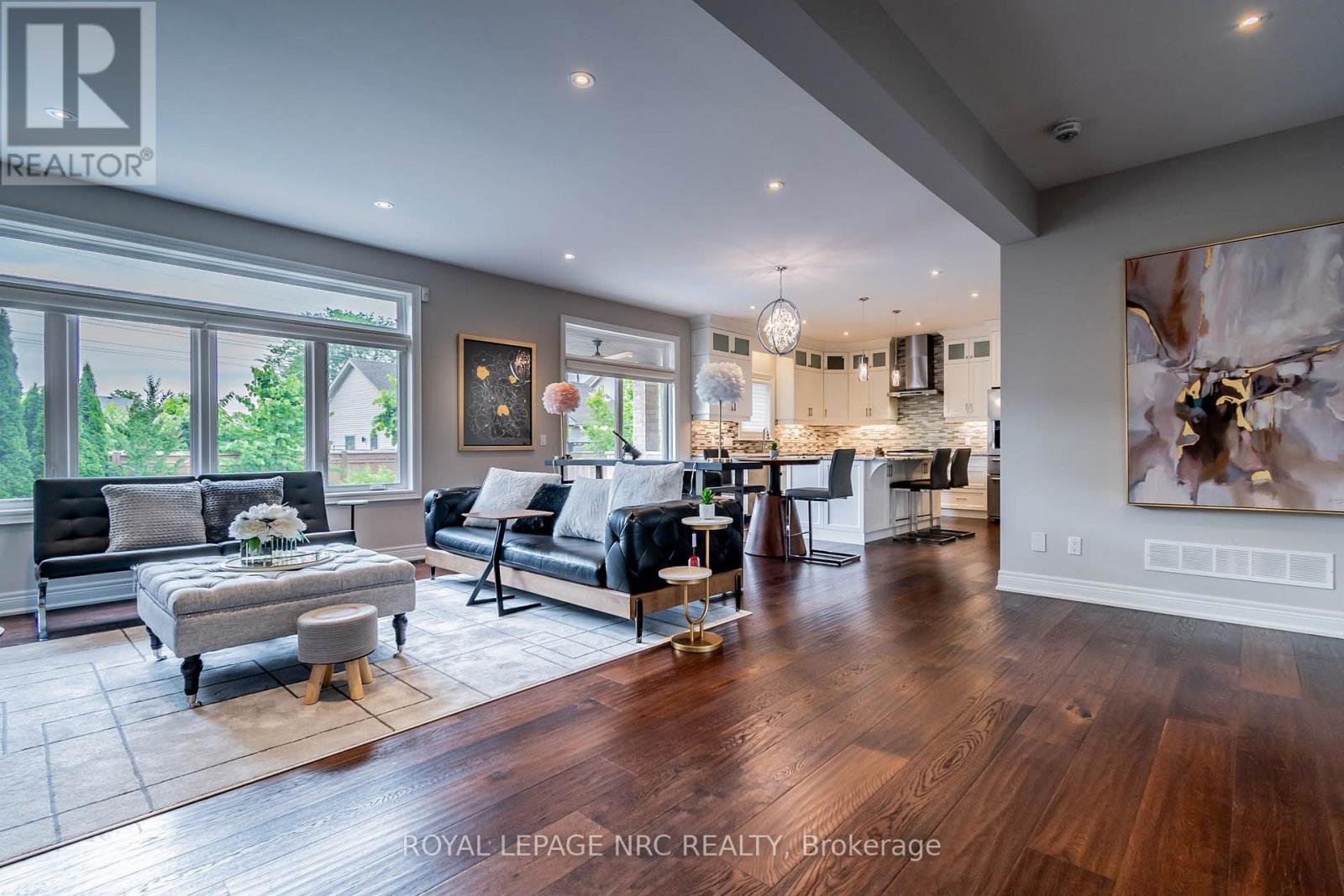 8 Tuscany Court, St. Catharines, Ontario  L2S 0E2 - Photo 10 - X13656174