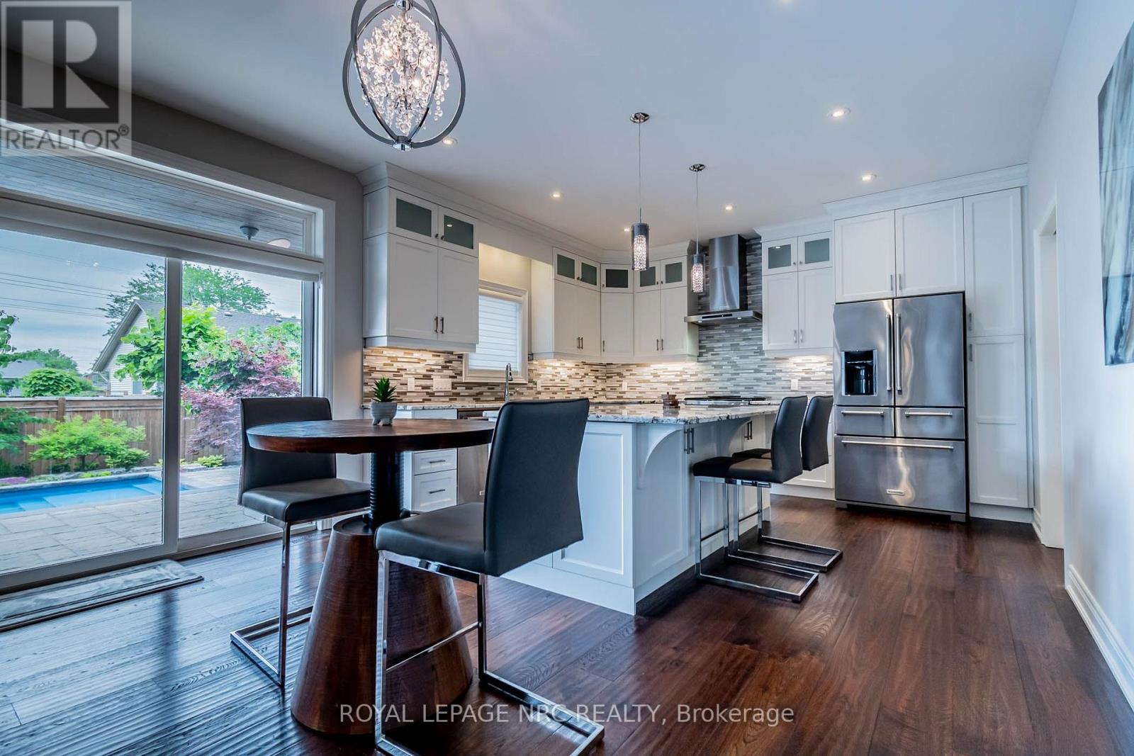 8 Tuscany Court, St. Catharines, Ontario  L2S 0E2 - Photo 12 - X13656174