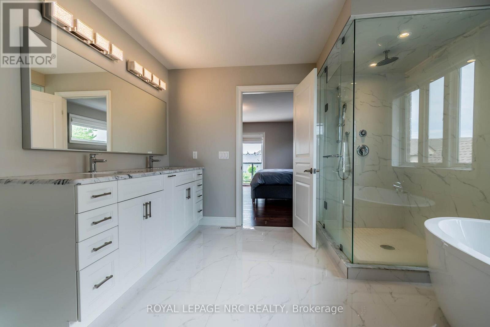 8 Tuscany Court, St. Catharines, Ontario  L2S 0E2 - Photo 20 - X13656174