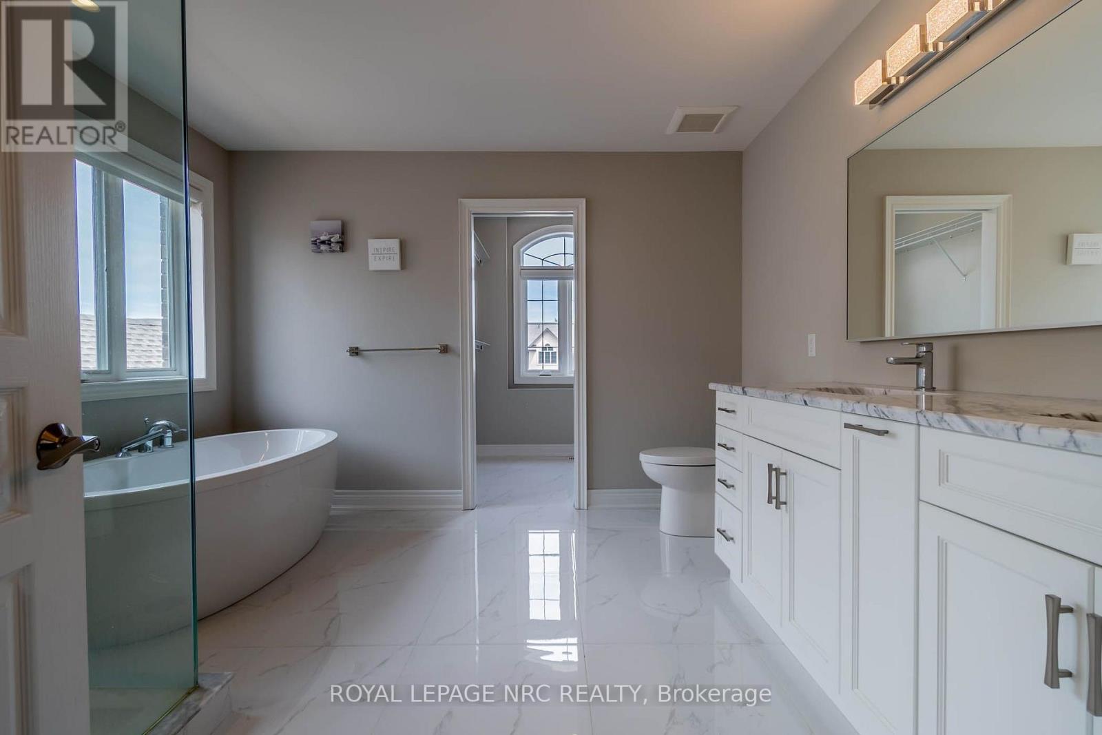 8 Tuscany Court, St. Catharines, Ontario  L2S 0E2 - Photo 21 - X13656174