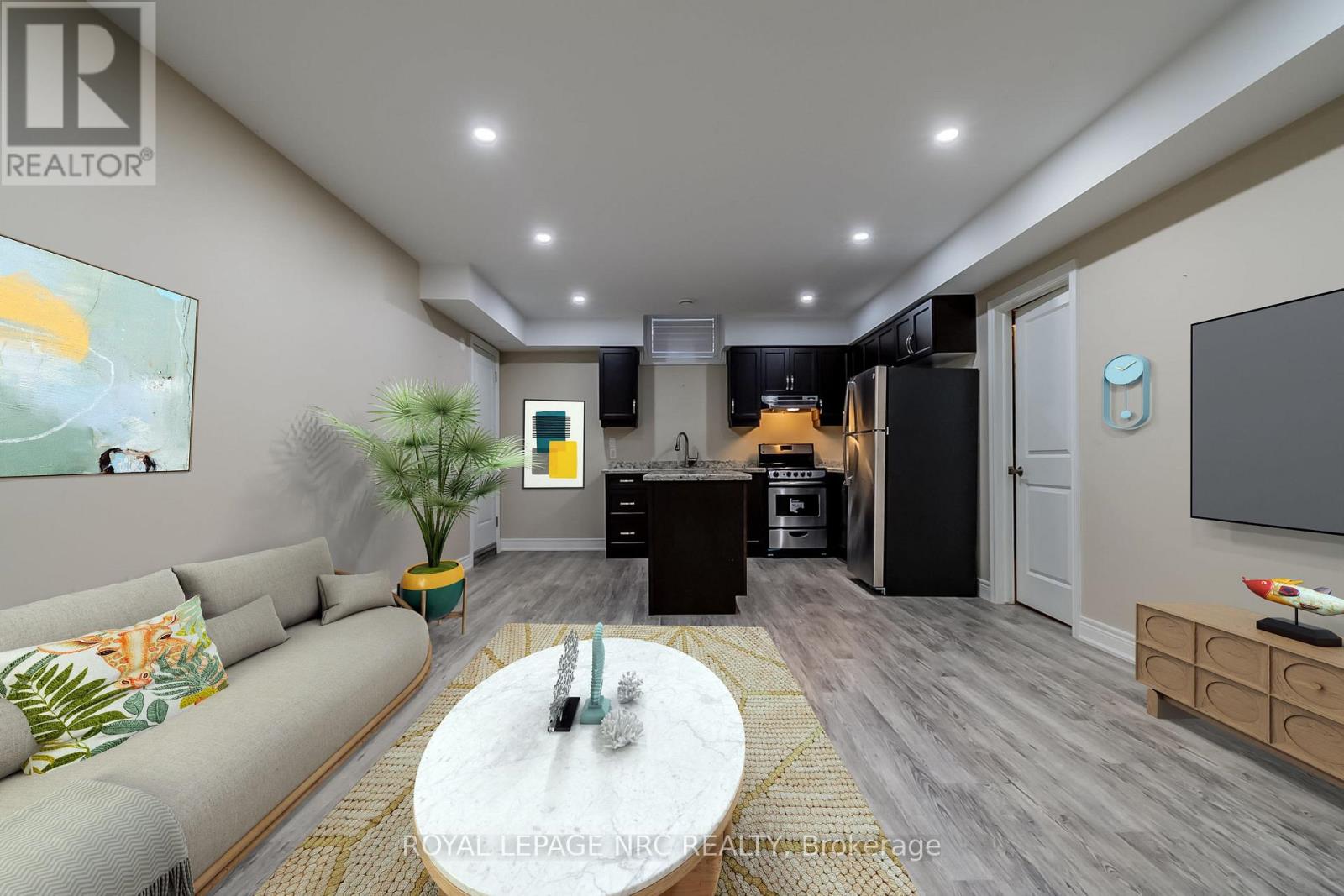 8 Tuscany Court, St. Catharines, Ontario  L2S 0E2 - Photo 33 - X13656174
