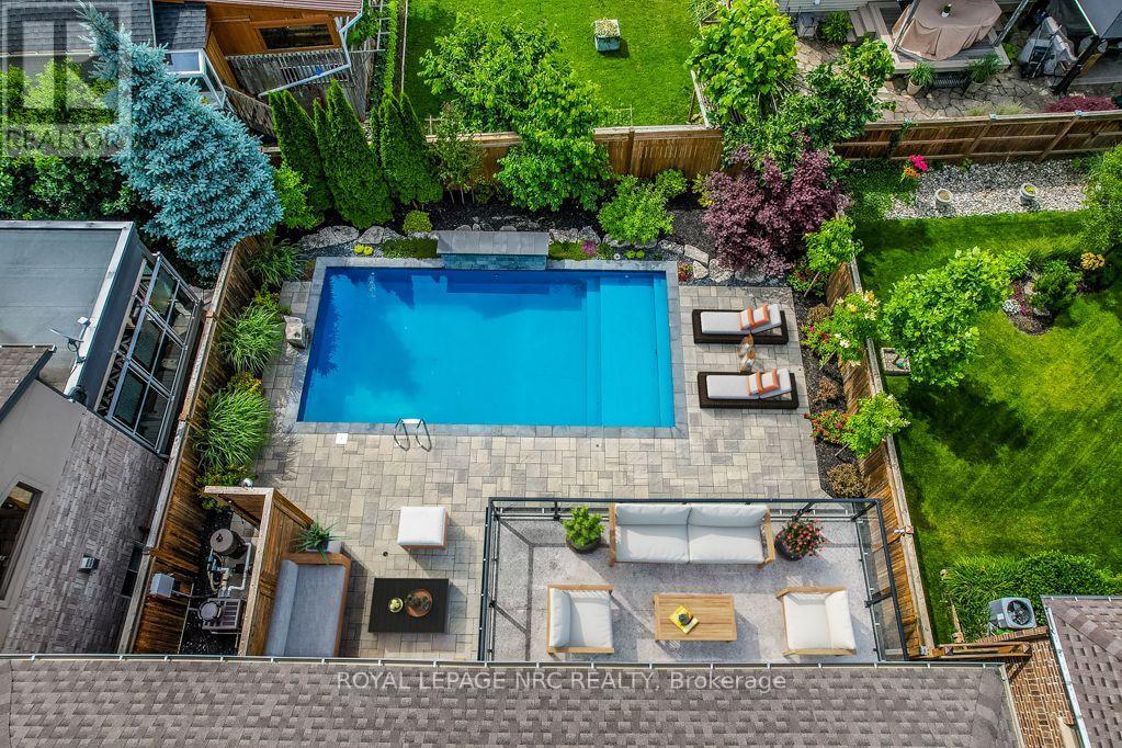 8 Tuscany Court, St. Catharines, Ontario  L2S 0E2 - Photo 43 - X13656174