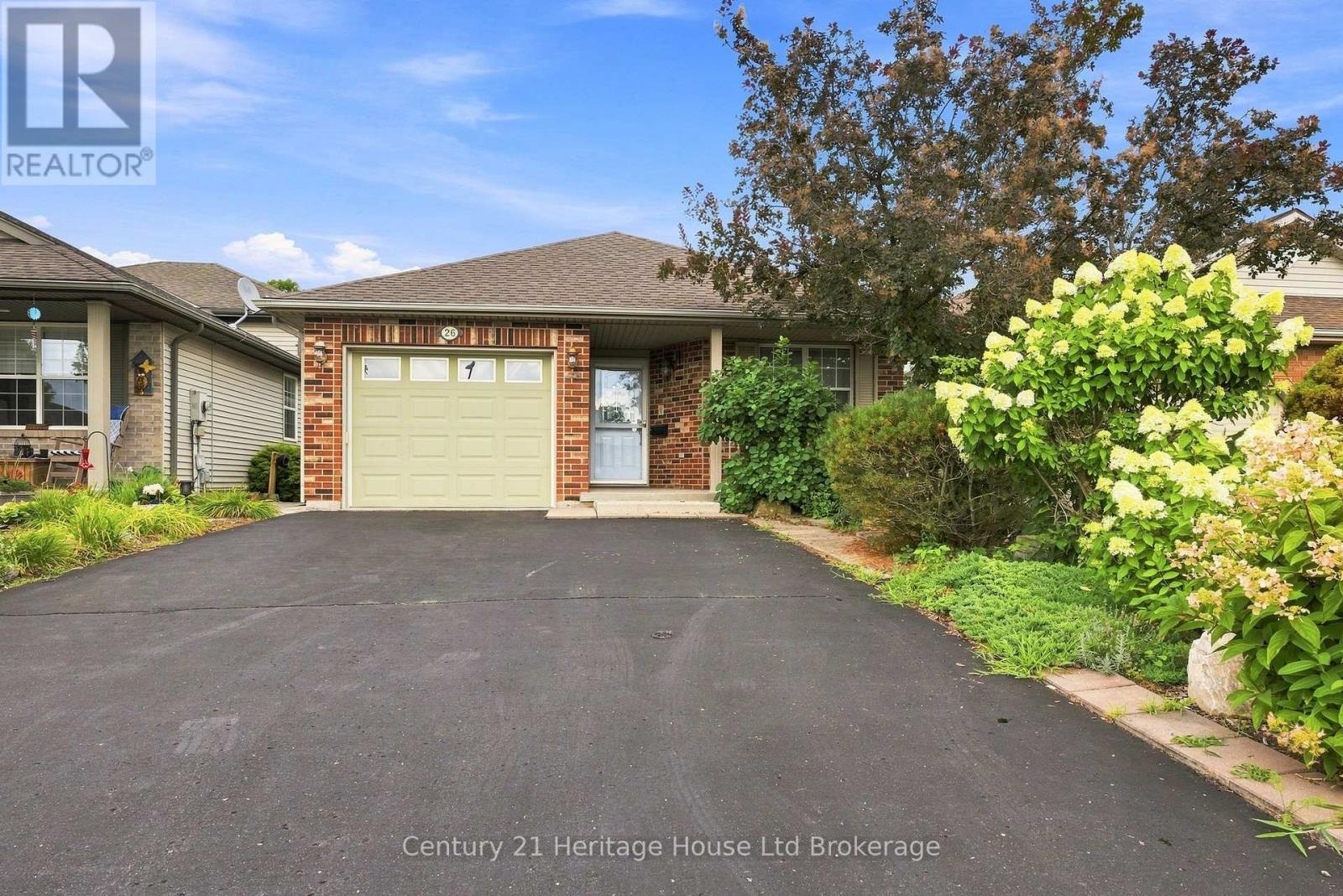 26 PEACH STREET, Tillsonburg, Ontario