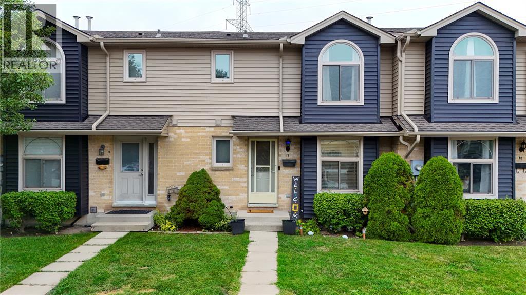 27 YORK CRESCENT Unit# 17
