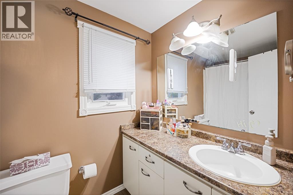27 York Crescent Unit# 17, Sarnia, Ontario  N7S 6H9 - Photo 15 - 26019293