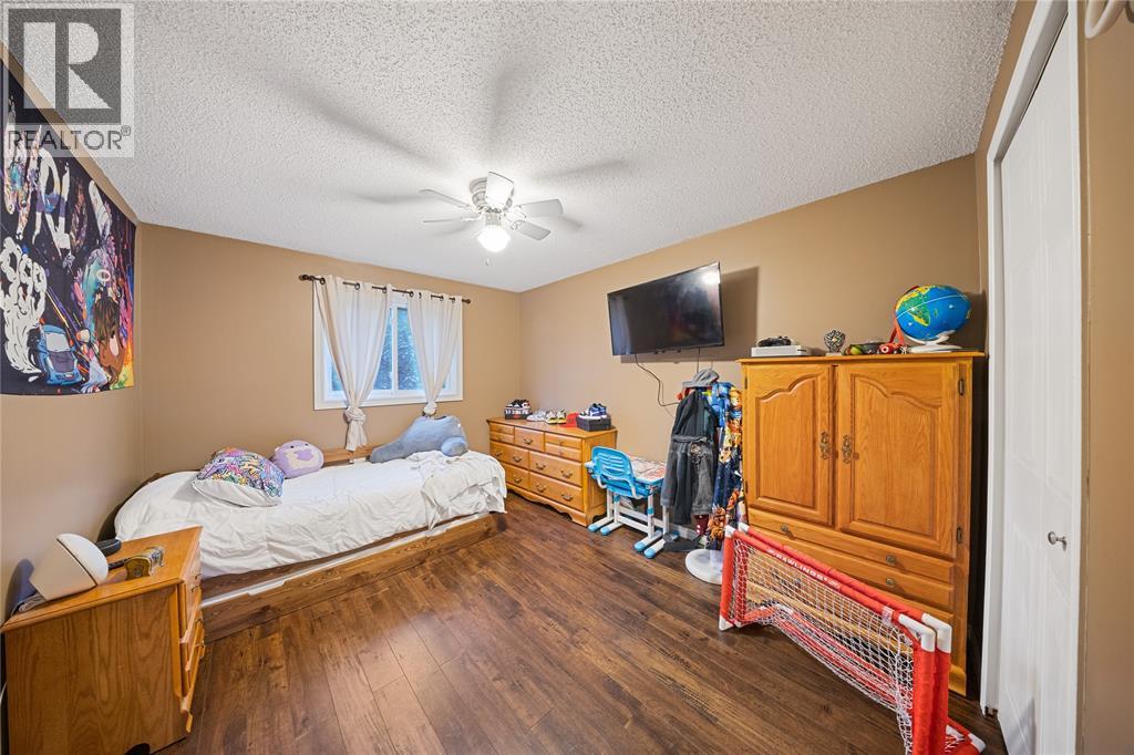 27 York Crescent Unit# 17, Sarnia, Ontario  N7S 6H9 - Photo 19 - 26019293