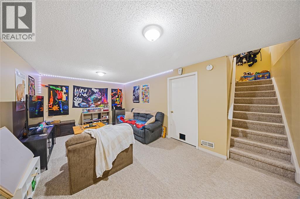27 York Crescent Unit# 17, Sarnia, Ontario  N7S 6H9 - Photo 20 - 26019293