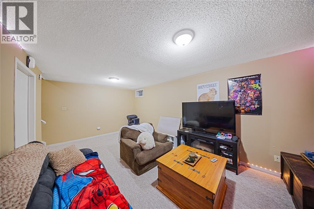 27 York Crescent Unit# 17, Sarnia, Ontario  N7S 6H9 - Photo 21 - 26019293