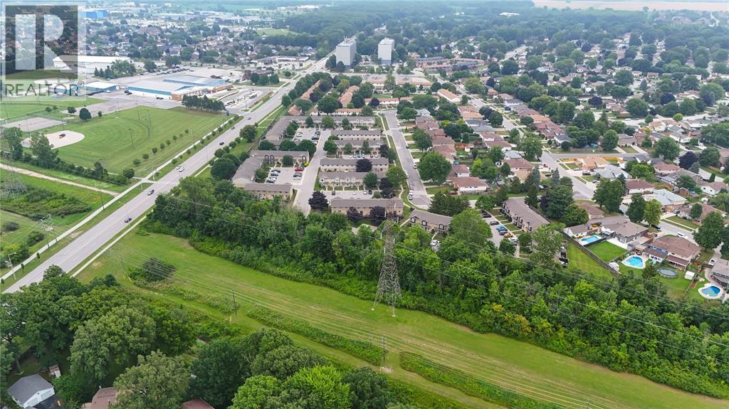 27 York Crescent Unit# 17, Sarnia, Ontario  N7S 6H9 - Photo 31 - 26019293