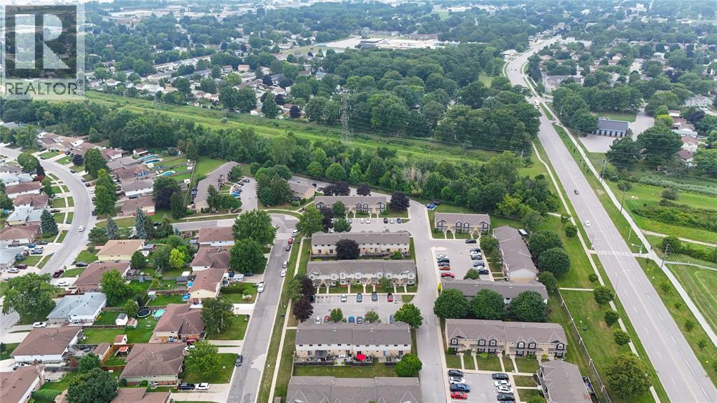27 York Crescent Unit# 17, Sarnia, Ontario  N7S 6H9 - Photo 33 - 26019293