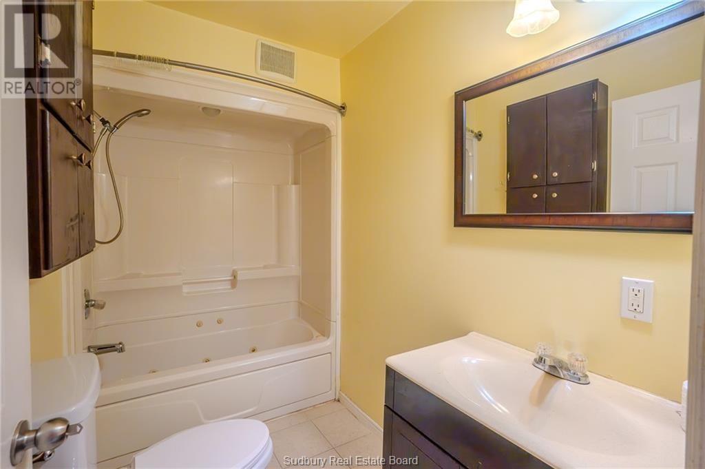 2-7 Ontario Drive, Spanish, Ontario  P0P 2A0 - Photo 11 - 2129657