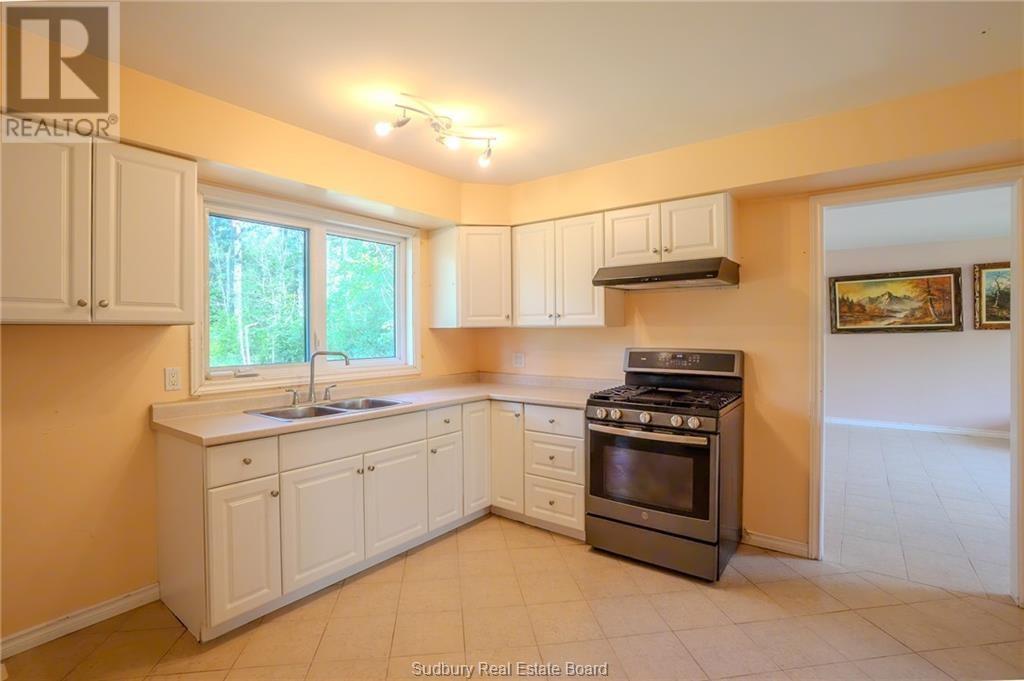 2-7 Ontario Drive, Spanish, Ontario  P0P 2A0 - Photo 8 - 2129657