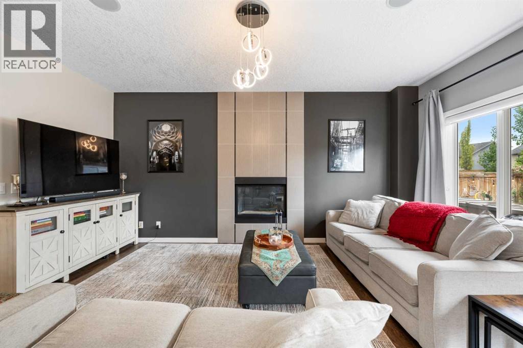 26 Walden Court Se, Calgary, Alberta  T2X 0N8 - Photo 4 - A2328640