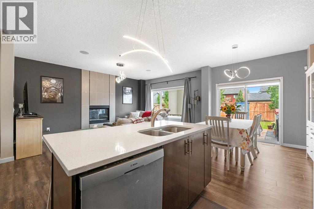 26 Walden Court Se, Calgary, Alberta  T2X 0N8 - Photo 9 - A2328640