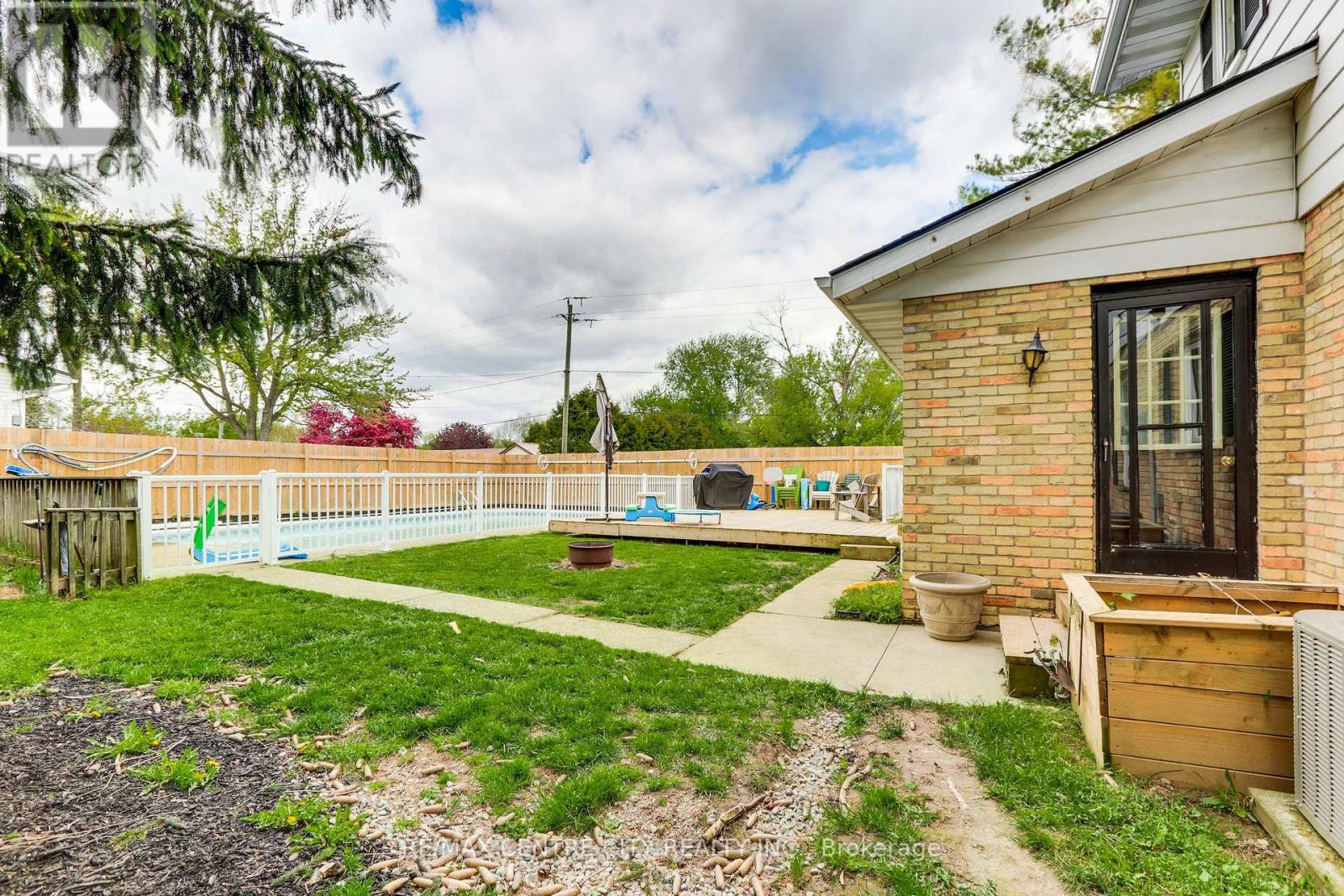 240 Church Street, Central Elgin, Ontario  N0L 1B0 - Photo 44 - X13607790