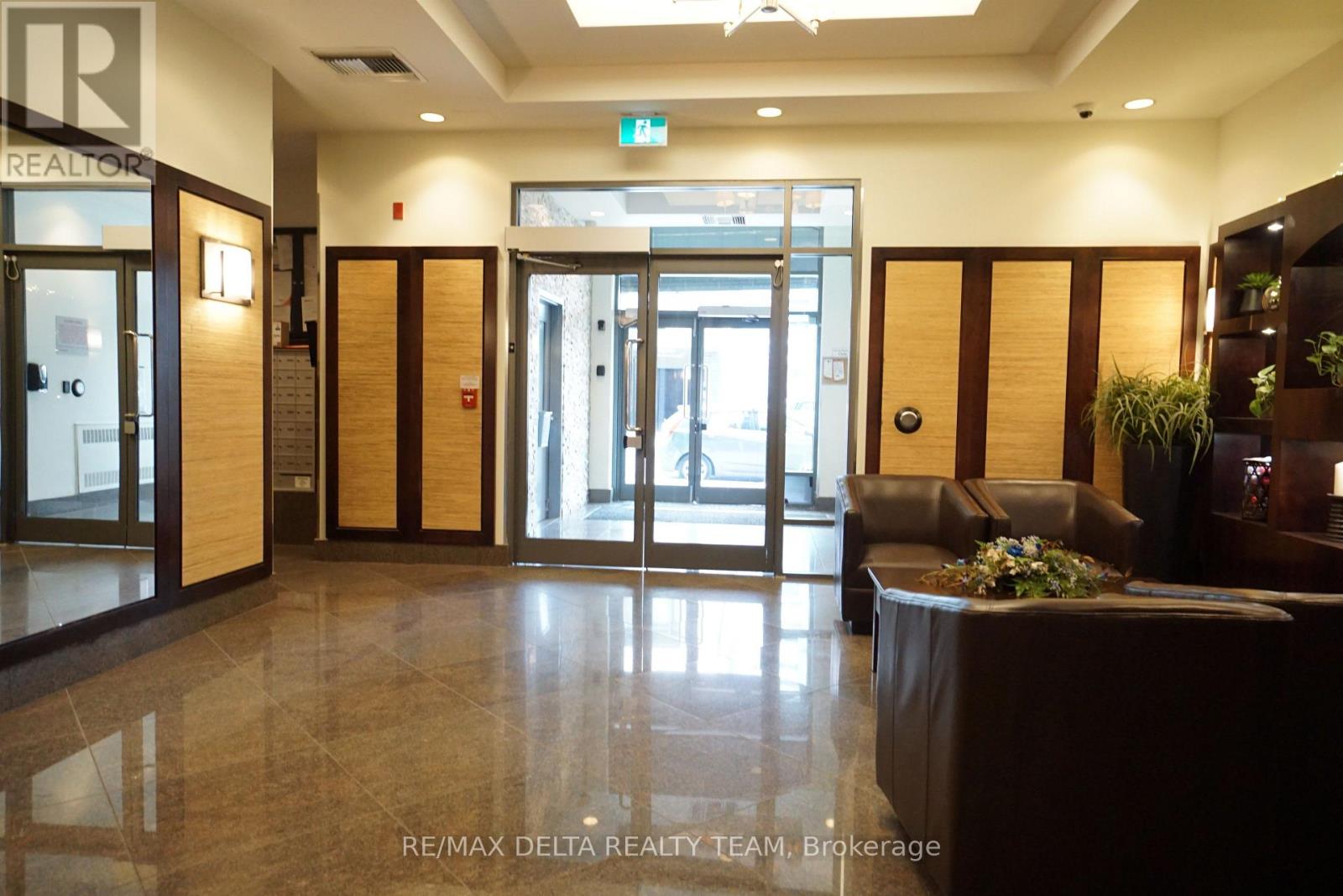1213 - 200 Besserer Street, Ottawa, Ontario  K1N 0A7 - Photo 3 - X13656274