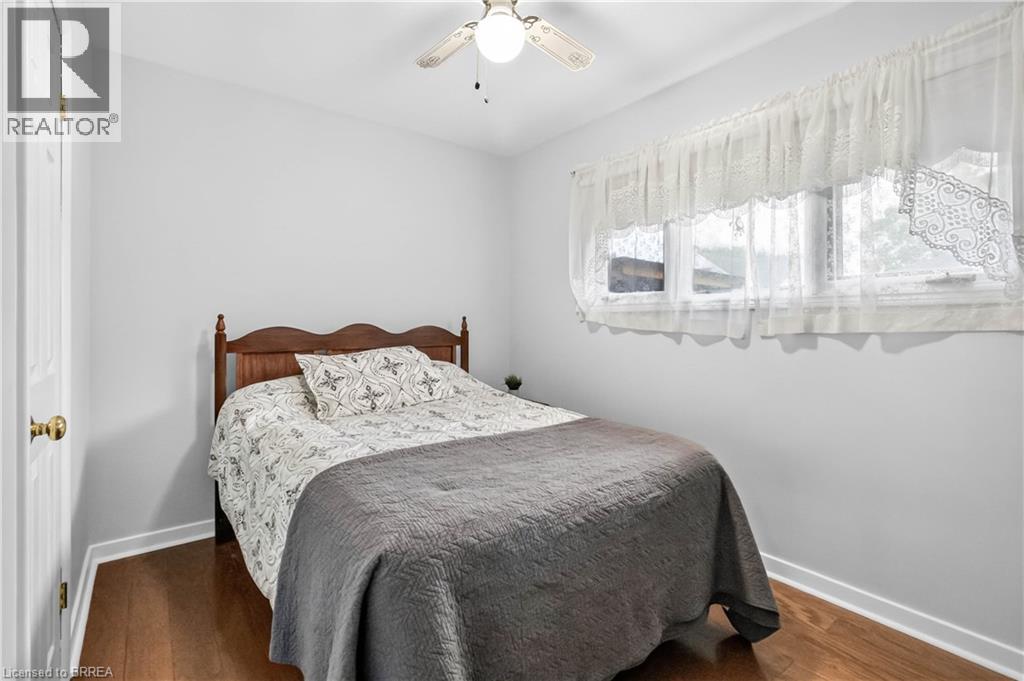 46 Fairview Drive, Brantford, Ontario  N3R 2W7 - Photo 17 - 40852871