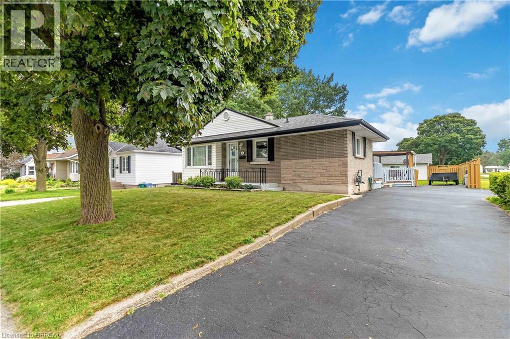 46 Fairview Drive, Brantford, Ontario  N3R 2W7 - Photo 5 - 40852871