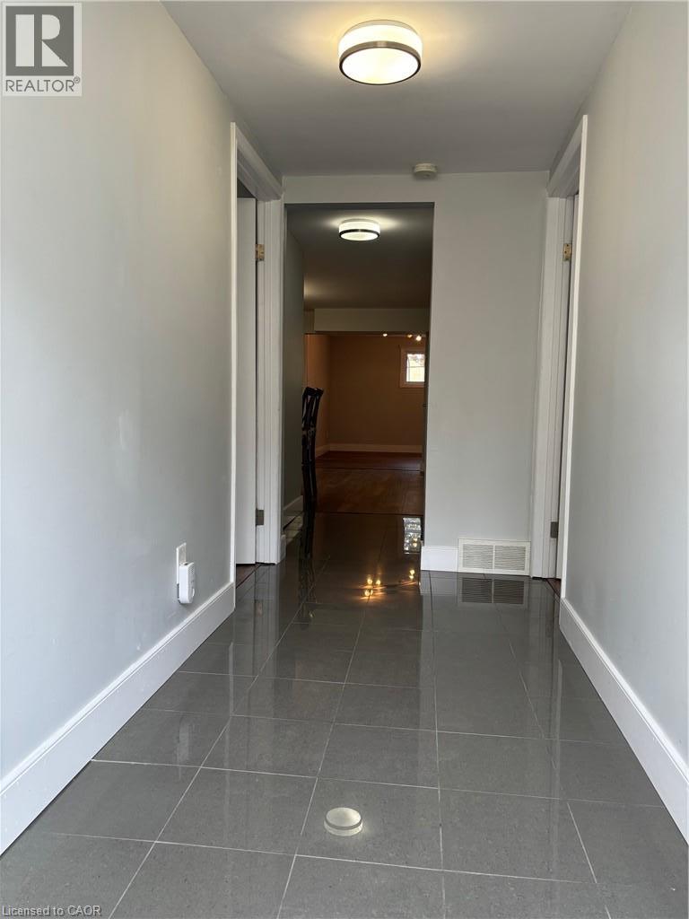 49 Westchester Drive Unit# Lower, Kitchener, Ontario  N2B 3L6 - Photo 13 - 40854515