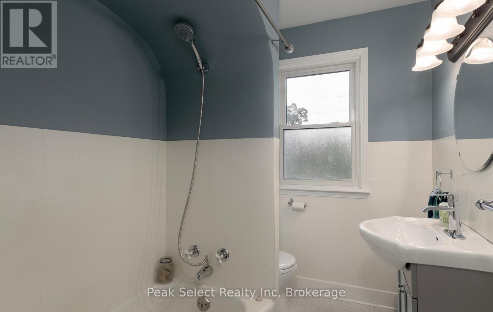 349 Edward Street, South Huron, Ontario  N0M 1S7 - Photo 15 - X13656236