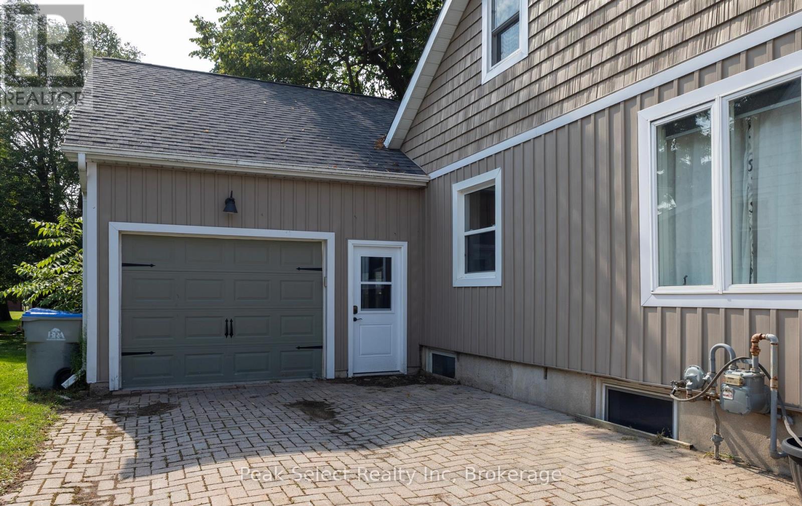 349 Edward Street, South Huron, Ontario  N0M 1S7 - Photo 3 - X13656236