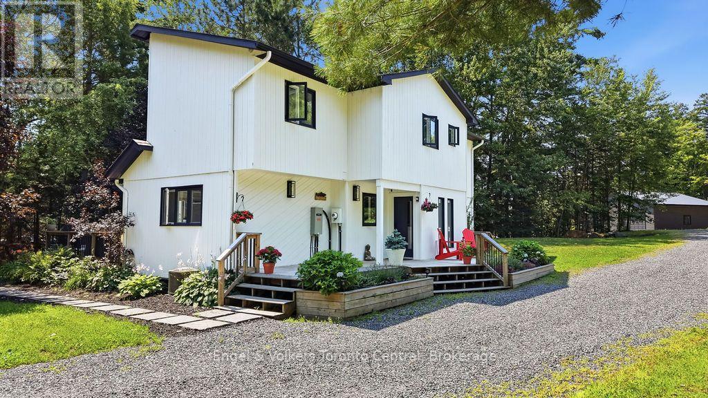 8 Bartlett Drive, Seguin, Ontario  P2A 2W8 - Photo 1 - X13656262