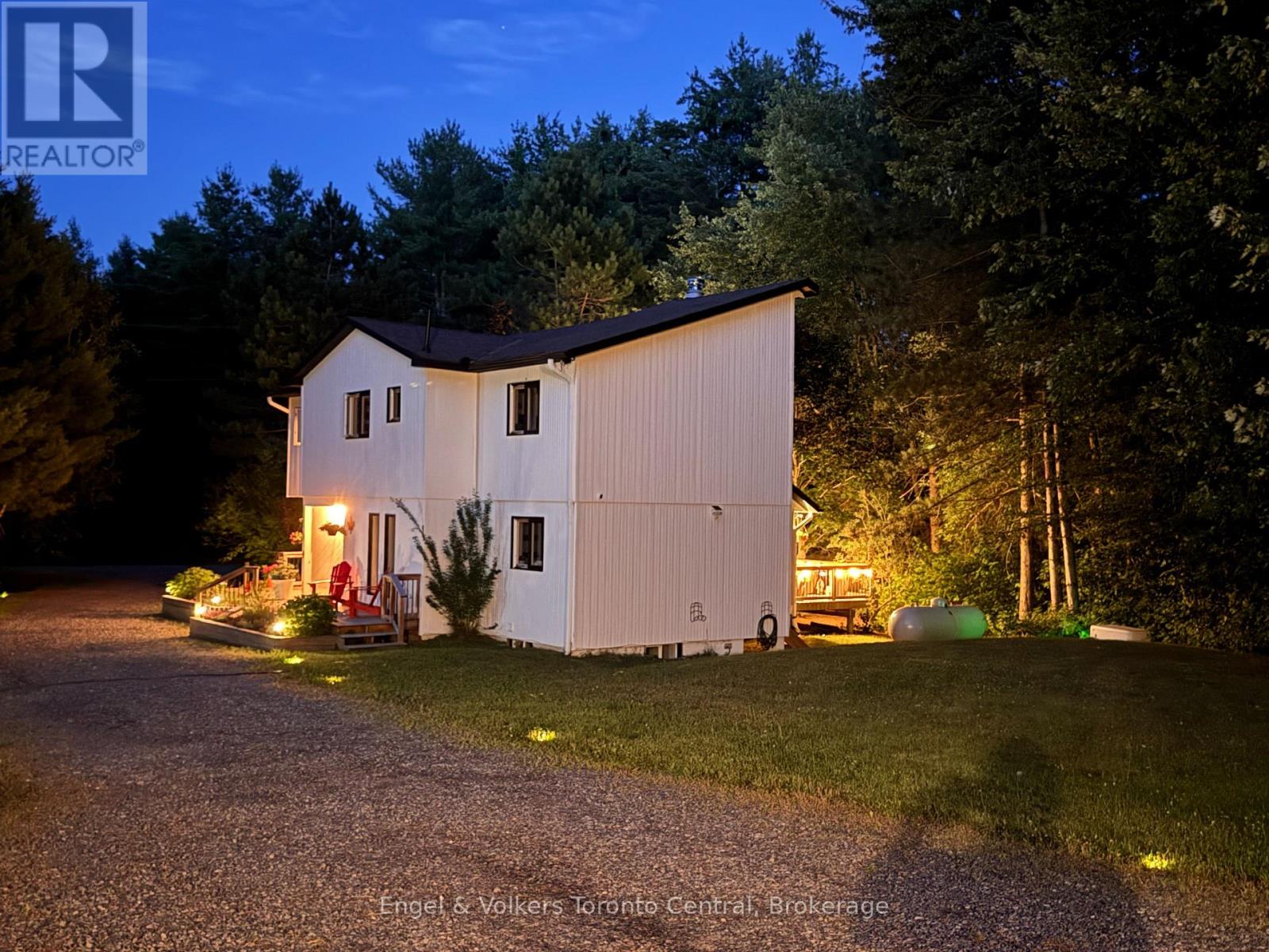 8 Bartlett Drive, Seguin, Ontario  P2A 2W8 - Photo 36 - X13656262