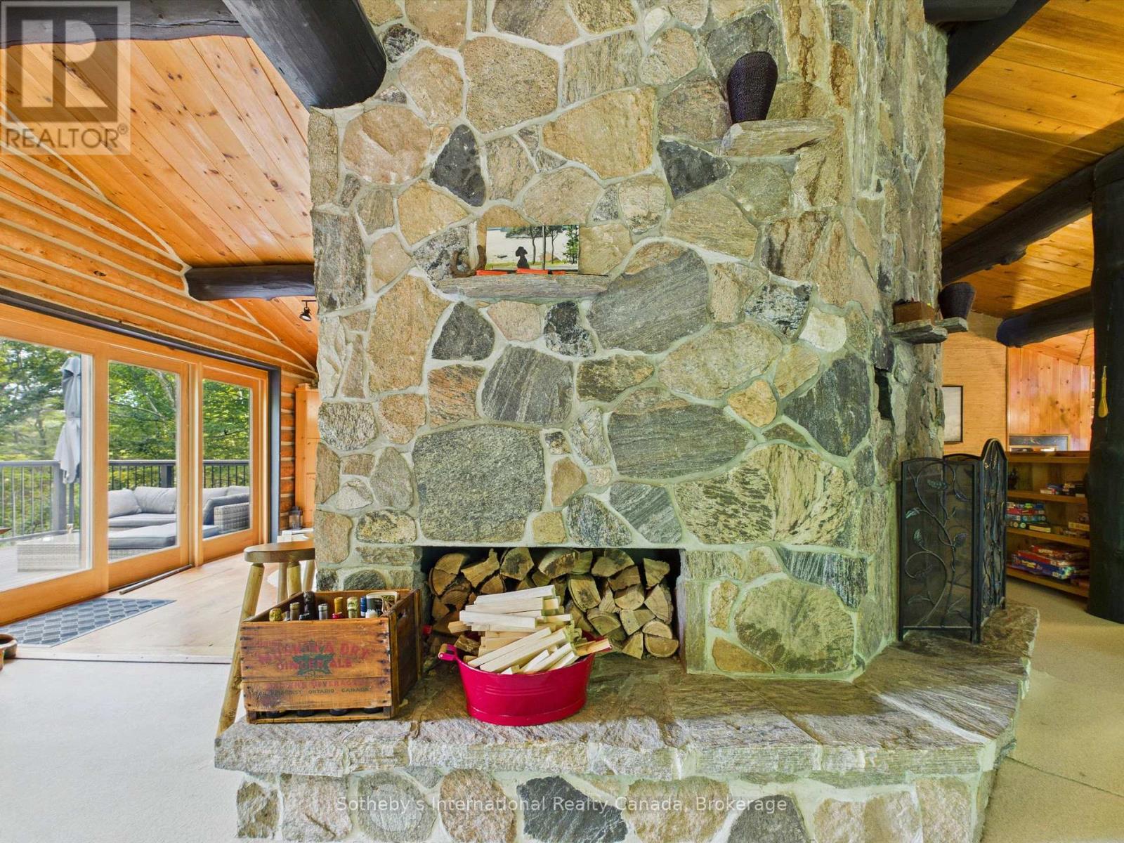 1054 Hilltop Crescent, Lake Of Bays (Franklin), Ontario  P0A 1H0 - Photo 20 - X13656280