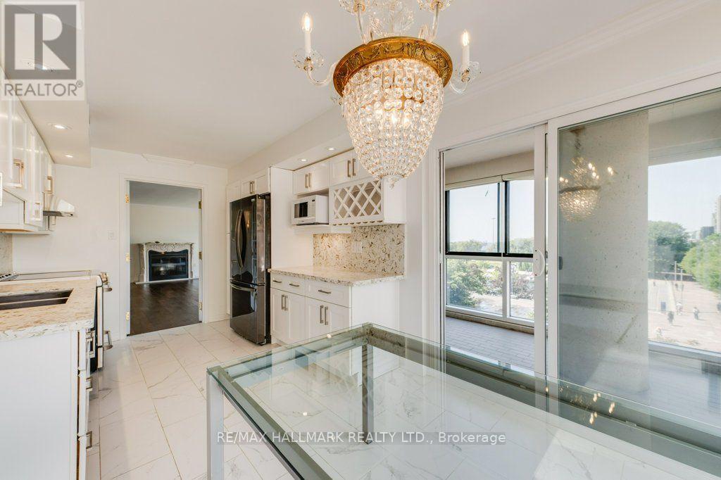 404 - 251 Queens Quay W, Toronto, Ontario  M5J 2N6 - Photo 6 - C13656256