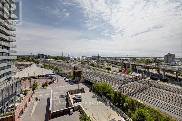 70 Distillery Lane, Toronto, Ontario  M5A 0E3 - Photo 21 - C13656258
