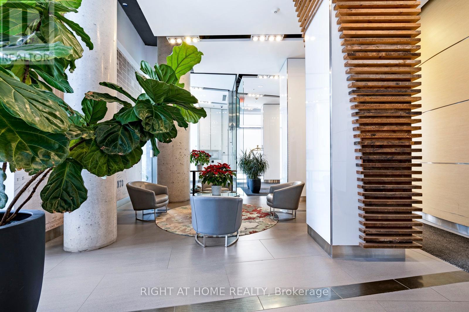 70 Distillery Lane, Toronto, Ontario  M5A 0E3 - Photo 34 - C13656258