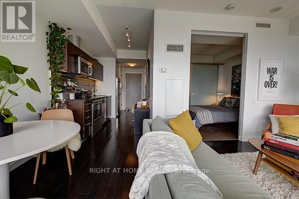 70 Distillery Lane, Toronto, Ontario  M5A 0E3 - Photo 7 - C13656258